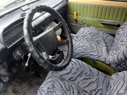 ВАЗ 2101 1971 в Славянске на Automoto.ua Желтый ВАЗ 2101, объемом двигателя 1 л и пробегом 123 тыс. км за 288 $, фото 1 на Automoto.ua