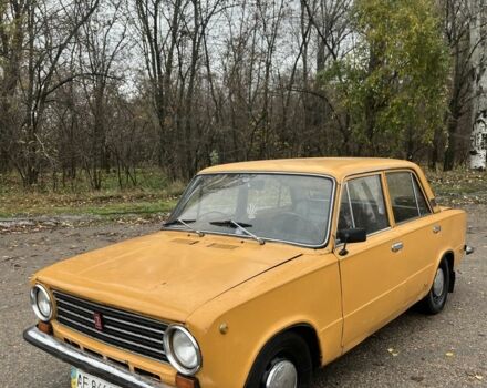 Желтый ВАЗ 2101, объемом двигателя 1.3 л и пробегом 666 тыс. км за 643 $, фото 1 на Automoto.ua