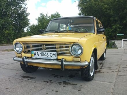 ВАЗ 2101 1975 в Броварах на Automoto.ua Желтый ВАЗ 2101, объемом двигателя 1.2 л и пробегом 82 тыс. км за 644 $, фото 1 на Automoto.ua