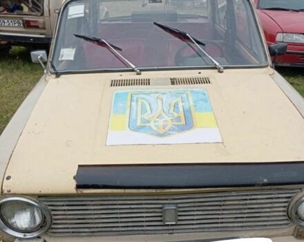 Желтый ВАЗ 2101, объемом двигателя 1 л и пробегом 100 тыс. км за 450 $, фото 1 на Automoto.ua
