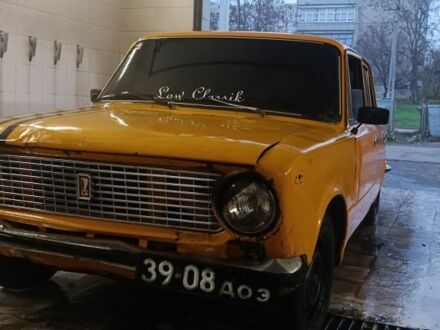 Желтый ВАЗ 2101, объемом двигателя 1 л и пробегом 30 тыс. км за 404 $, фото 1 на Automoto.ua