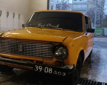 Желтый ВАЗ 2101, объемом двигателя 1 л и пробегом 30 тыс. км за 404 $, фото 1 на Automoto.ua