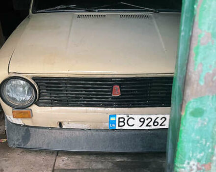Жовтий ВАЗ 2101, об'ємом двигуна 1.3 л та пробігом 300 тис. км за 357 $, фото 1 на Automoto.ua