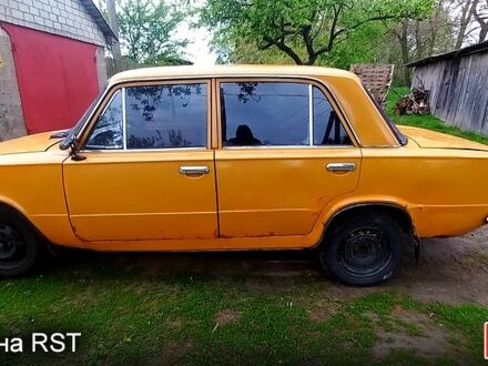 ВАЗ 2101 1977 в Чернигове на Automoto.ua Желтый ВАЗ 2101, объемом двигателя 1.3 л и пробегом 0 тыс. км за 520 $, фото 1 на Automoto.ua