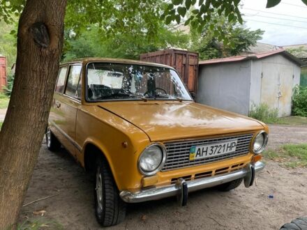 ВАЗ 2101 1978 в Славянске на Automoto.ua Желтый ВАЗ 2101, объемом двигателя 1.2 л и пробегом 1 тыс. км за 582 $, фото 1 на Automoto.ua