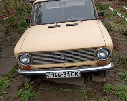Желтый ВАЗ 2101, объемом двигателя 1.3 л и пробегом 73 тыс. км за 350 $, фото 1 на Automoto.ua