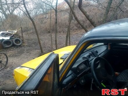 ВАЗ 2101 1978 в Полтаве на Automoto.ua Желтый ВАЗ 2101, объемом двигателя 1.3 л и пробегом 0 тыс. км за 200 $, фото 1 на Automoto.ua