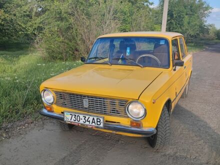 ВАЗ 2101 1978 у Кривому Розі на Automoto.ua Жовтий ВАЗ 2101, об'ємом двигуна 0 л та пробігом 74 тис. км за 24000 $, фото 1 на Automoto.ua