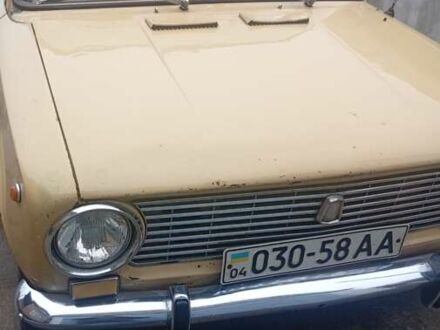Желтый ВАЗ 2101, объемом двигателя 0 л и пробегом 47 тыс. км за 750 $, фото 1 на Automoto.ua