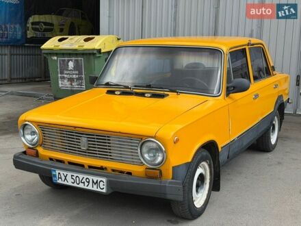 Желтый ВАЗ 2101, объемом двигателя 1.3 л и пробегом 172 тыс. км за 400 $, фото 1 на Automoto.ua