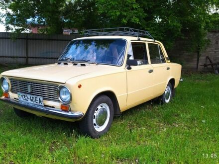 ВАЗ 2101 1978 в Краматорске на Automoto.ua Желтый ВАЗ 2101, объемом двигателя 1.3 л и пробегом 10 тыс. км за 1000 $, фото 1 на Automoto.ua