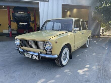 ВАЗ 2101 1979 в Золотоноше на Automoto.ua Желтый ВАЗ 2101, объемом двигателя 1.1 л и пробегом 43 тыс. км за 999 $, фото 1 на Automoto.ua