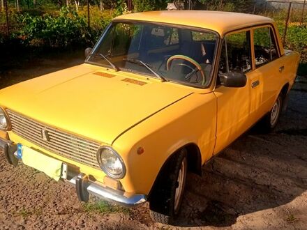 ВАЗ 2101 1979 в Днепре (Днепропетровске) на Automoto.ua Желтый ВАЗ 2101, объемом двигателя 1.2 л и пробегом 0 тыс. км за 600 $, фото 1 на Automoto.ua