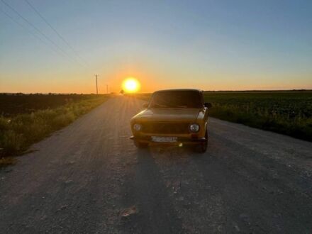 Желтый ВАЗ 2101, объемом двигателя 0 л и пробегом 100 тыс. км за 120 $, фото 1 на Automoto.ua