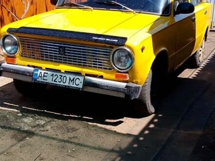 ВАЗ 2101 1979 в Новой Одессе на Automoto.ua Желтый ВАЗ 2101, объемом двигателя 1.3 л и пробегом 44 тыс. км за 580 $, фото 1 на Automoto.ua
