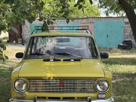 ВАЗ 2101 1979 у Дніпро (Дніпропетровську) на Automoto.ua Жовтий ВАЗ 2101, об'ємом двигуна 1.5 л та пробігом 47 тис. км за 1800 $, фото 1 на Automoto.ua