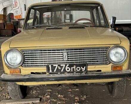 Жовтий ВАЗ 2101, об'ємом двигуна 1.3 л та пробігом 63 тис. км за 2000 $, фото 1 на Automoto.ua