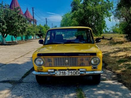 Желтый ВАЗ 2101, объемом двигателя 1.5 л и пробегом 1 тыс. км за 700 $, фото 1 на Automoto.ua