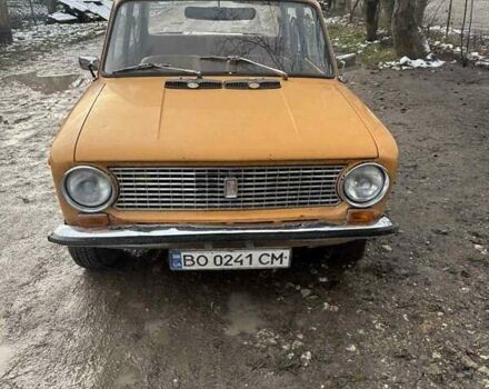 Желтый ВАЗ 2101, объемом двигателя 1.29 л и пробегом 70 тыс. км за 1100 $, фото 1 на Automoto.ua