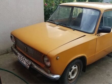 ВАЗ 2101 1981 у Чернівцях на Automoto.ua Жовтий ВАЗ 2101, об'ємом двигуна 0 л та пробігом 88 тис. км за 500 $, фото 1 на Automoto.ua