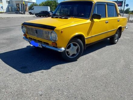 ВАЗ 2101 1981 в Лубнах на Automoto.ua Желтый ВАЗ 2101, объемом двигателя 1.3 л и пробегом 99 тыс. км за 1086 $, фото 1 на Automoto.ua