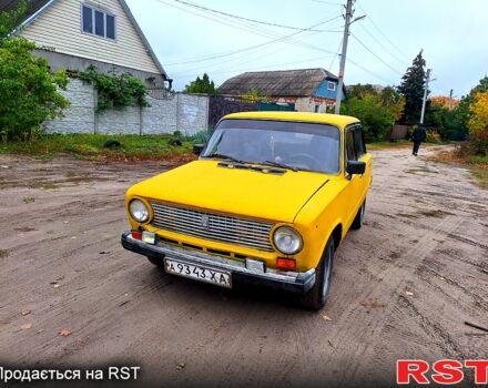 Желтый ВАЗ 2101, объемом двигателя 1.5 л и пробегом 200 тыс. км за 480 $, фото 1 на Automoto.ua