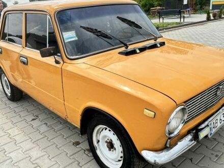 ВАЗ 2101 1982 у Тульчине на Automoto.ua Жовтий ВАЗ 2101, об'ємом двигуна 1.2 л та пробігом 66 тис. км за 520 $, фото 1 на Automoto.ua