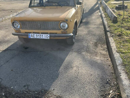 ВАЗ 2101 1983 у Дніпро (Дніпропетровську) на Automoto.ua Жовтий ВАЗ 2101, об'ємом двигуна 1.29 л та пробігом 120 тис. км за 603 $, фото 1 на Automoto.ua