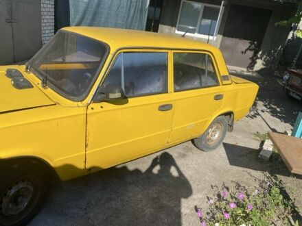 Жовтий ВАЗ 2101, об'ємом двигуна 1.3 л та пробігом 50 тис. км за 8000 $, фото 1 на Automoto.ua