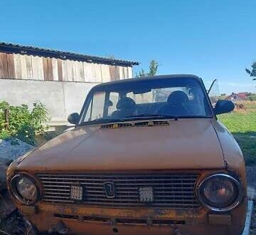 ВАЗ 2101 1984 в Черновцах на Automoto.ua Желтый ВАЗ 2101, объемом двигателя 1.5 л и пробегом 52 тыс. км за 412 $, фото 1 на Automoto.ua