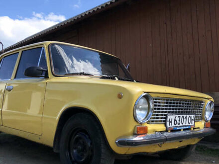 Желтый ВАЗ 2101, объемом двигателя 1.3 л и пробегом 65 тыс. км за 500 $, фото 1 на Automoto.ua