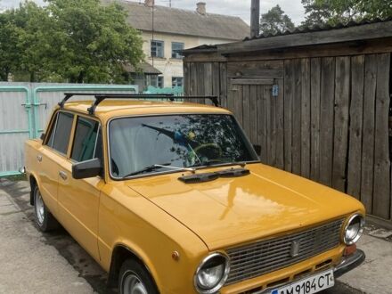 Желтый ВАЗ 2101, объемом двигателя 1.2 л и пробегом 200 тыс. км за 999 $, фото 1 на Automoto.ua