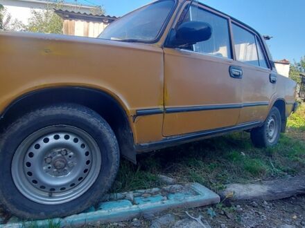 Желтый ВАЗ 2101, объемом двигателя 1.5 л и пробегом 52 тыс. км за 412 $, фото 1 на Automoto.ua