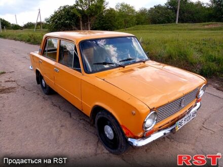 Желтый ВАЗ 2101, объемом двигателя 1.3 л и пробегом 380 тыс. км за 499 $, фото 1 на Automoto.ua