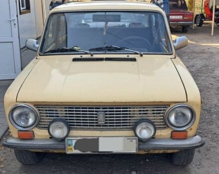 Желтый ВАЗ 2101, объемом двигателя 1 л и пробегом 1 тыс. км за 367 $, фото 1 на Automoto.ua