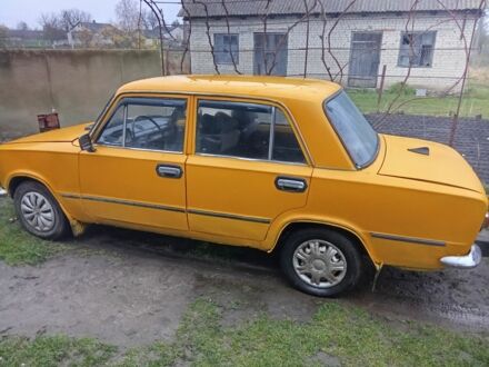 Желтый ВАЗ 2101, объемом двигателя 0 л и пробегом 354 тыс. км за 357 $, фото 1 на Automoto.ua