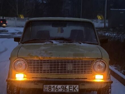 ВАЗ 2101 1988 в Виннице на Automoto.ua Желтый ВАЗ 2101, объемом двигателя 0.12 л и пробегом 1 тыс. км за 700 $, фото 1 на Automoto.ua