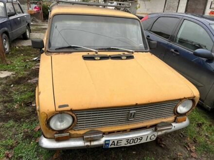 Желтый ВАЗ 2101, объемом двигателя 0 л и пробегом 1000 тыс. км за 300 $, фото 1 на Automoto.ua