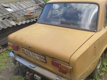 ВАЗ 2101 1998 у Нежине на Automoto.ua Жовтий ВАЗ 2101, об'ємом двигуна 0 л та пробігом 67 тис. км за 484 $, фото 1 на Automoto.ua