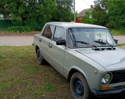 Серый ВАЗ 2101, объемом двигателя 1.2 л и пробегом 300 тыс. км за 840 $, фото 2 на Automoto.ua