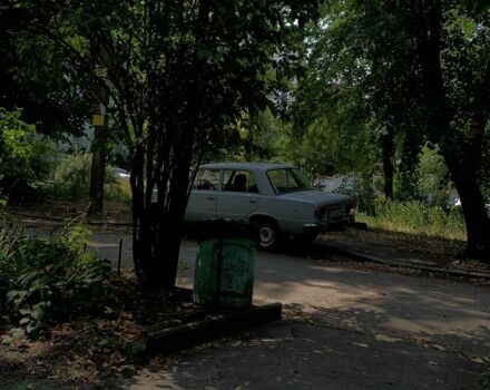 Серый ВАЗ 2101, объемом двигателя 1.3 л и пробегом 80 тыс. км за 214 $, фото 3 на Automoto.ua