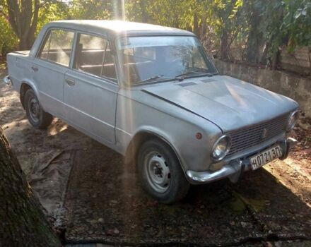Серый ВАЗ 2101, объемом двигателя 0 л и пробегом 300 тыс. км за 378 $, фото 1 на Automoto.ua