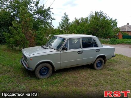 ВАЗ 2101 1971 в Славянске на Automoto.ua Серый ВАЗ 2101, объемом двигателя 1.2 л и пробегом 300 тыс. км за 840 $, фото 1 на Automoto.ua