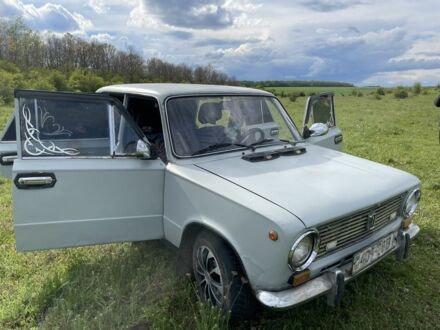 ВАЗ 2101 1973 в Могилев-Подольском на Automoto.ua Серый ВАЗ 2101, объемом двигателя 0 л и пробегом 50 тыс. км за 483 $, фото 1 на Automoto.ua