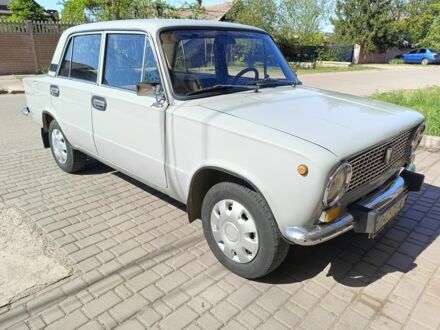 ВАЗ 2101 1978 в Кривом Роге на Automoto.ua Серый ВАЗ 2101, объемом двигателя 0 л и пробегом 100 тыс. км за 628 $, фото 1 на Automoto.ua