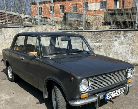Серый ВАЗ 2101, объемом двигателя 1.2 л и пробегом 74 тыс. км за 850 $, фото 1 на Automoto.ua