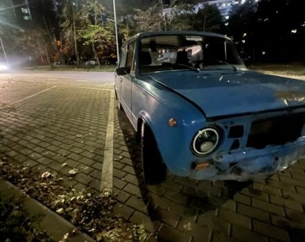 Синий ВАЗ 2101, объемом двигателя 1.2 л и пробегом 111 тыс. км за 476 $, фото 2 на Automoto.ua