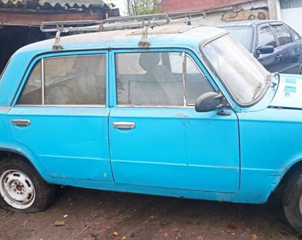 Синий ВАЗ 2101, объемом двигателя 0 л и пробегом 2 тыс. км за 350 $, фото 2 на Automoto.ua