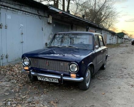 Синий ВАЗ 2101, объемом двигателя 1.2 л и пробегом 888 тыс. км за 800 $, фото 1 на Automoto.ua