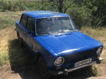 ВАЗ 2101 1974 в Кривом Роге на Automoto.ua Синий ВАЗ 2101, объемом двигателя 1.2 л и пробегом 3 тыс. км за 265 $, фото 1 на Automoto.ua